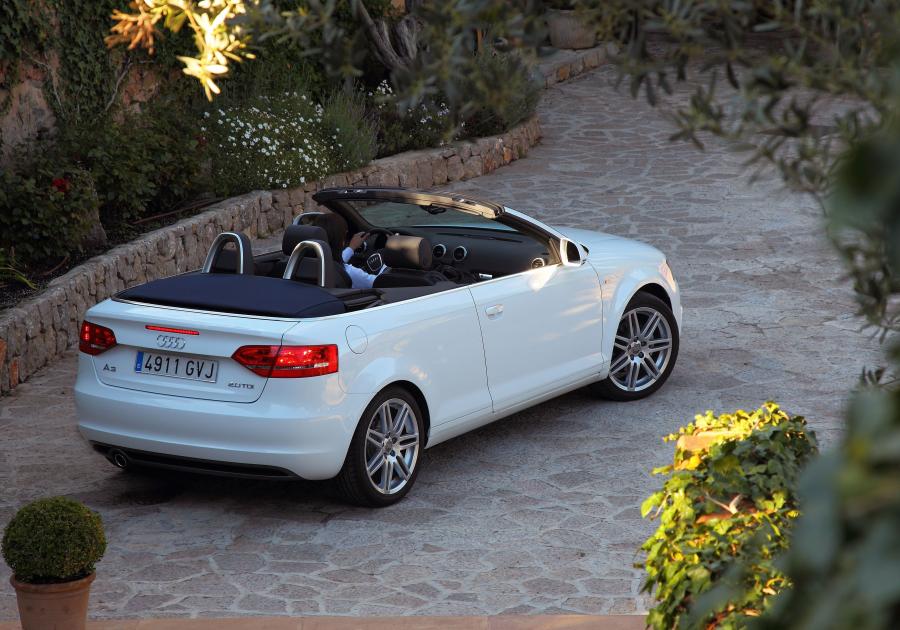 Audi A3 2.0 TDI S-Line Cabriolet (8PA) 2008 года  (фото 11 из 13)
